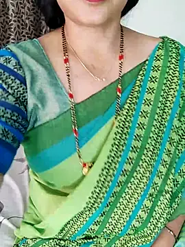 Snapshot of Indian_desi_wife chatting on March 2025 04:59:02 PM Indian desi wife online show from March 2025 04:59:02 PM