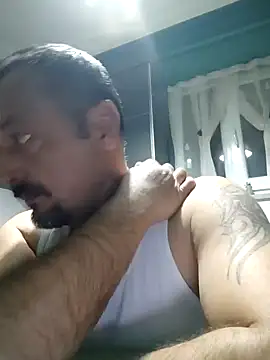 serkan201852 online show from February 2025 09:01:02 PM