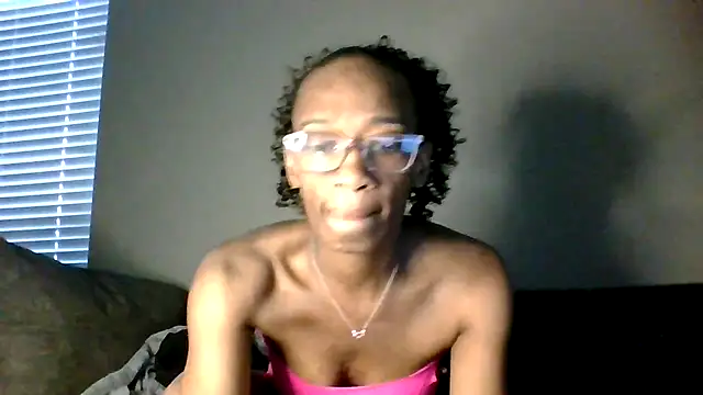Snapshot of sweetsexiecool7 chatting on January 2026 10:26:01 PM sweetsexiecool7 online show from January 2026 10:26:01 PM
