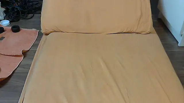 rockthebody online show from November 2025 01:29:02 AM