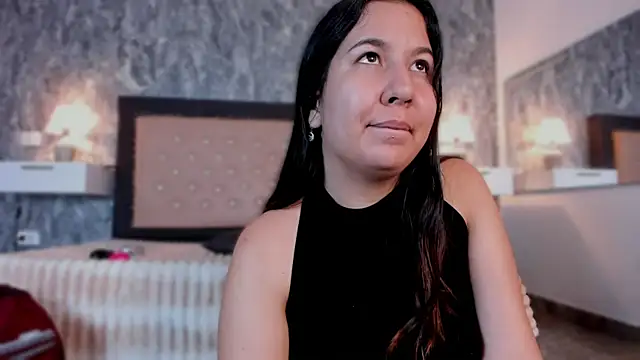 Lia sarahi online show from October 2025 11:33:01 AM