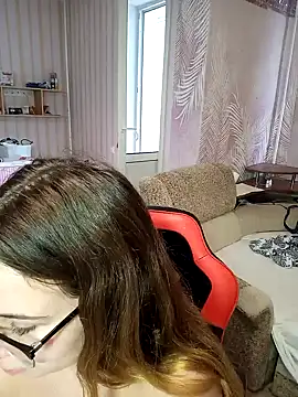 DienkaGreen online show from December 2024 07:16:01 AM