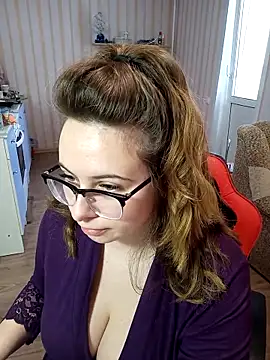 DienkaGreen online show from February 2025 06:27:02 AM