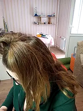 DienkaGreen online show from March 2025 10:13:02 AM