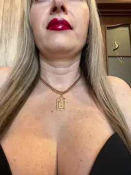 Kittenforyou online show from February 2025 12:44:02 PM