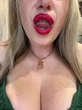 Kittenforyou online show from May 2026 12:34:02 PM