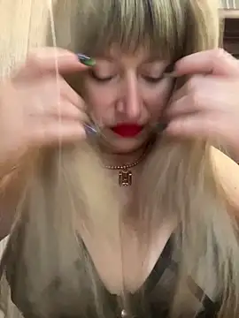 Kittenforyou online show from May 2026 01:04:02 PM