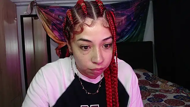 Snapshot of Alexxx_andr4 chatting on November 2025 09:54:02 AM Alexxx andr4 online show from November 2025 09:54:02 AM