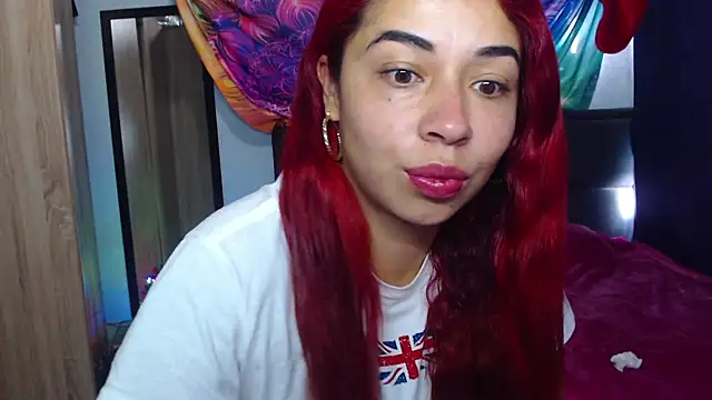 Snapshot of Alexxx_andr4 chatting on December 2025 08:46:01 PM Alexxx andr4 online show from December 2025 08:46:01 PM