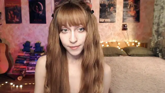 Friendly Ellie online show from December 2024 03:26:02 AM