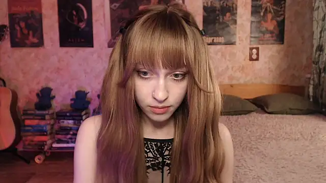 Friendly Ellie online show from May 2026 12:15:01 AM