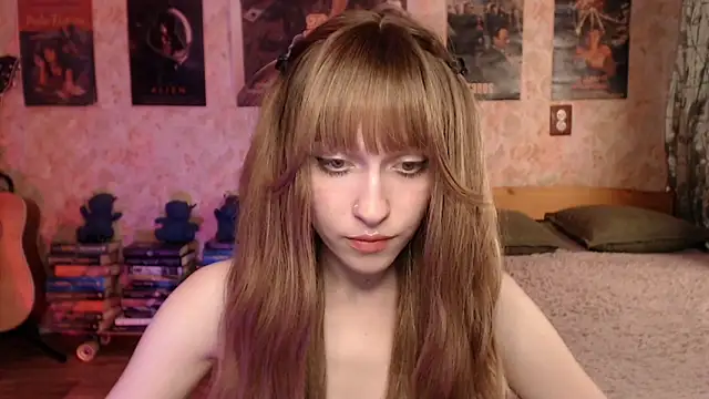 Friendly Ellie online show from May 2026 01:18:02 PM
