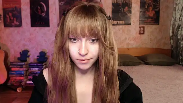 Friendly Ellie online show from May 2026 12:16:02 AM