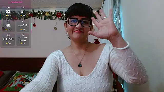 ISABEEL SOFIA01 online show from November 2025 12:04:02 PM