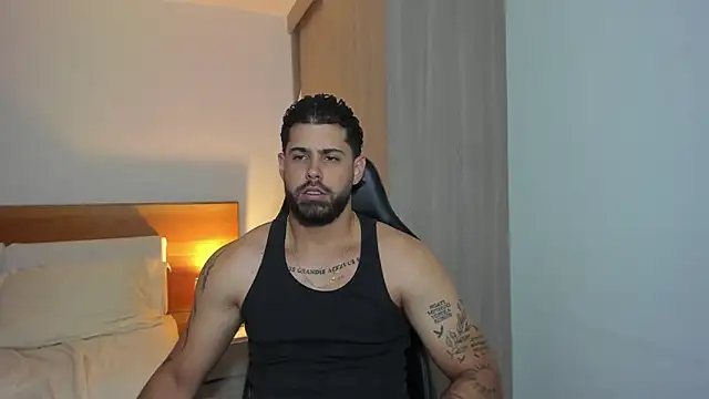 Justyn Torres online show from January 2025 06:02:02 PM