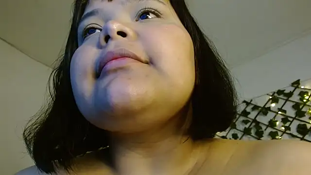 sexychubby    online show from March 2025 09:22:01 PM