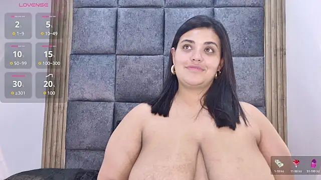 Snapshot of AmandaRousel chatting on November 2025 08:02:02 PM AmandaRousel online show from November 2025 08:02:02 PM