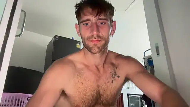 lukegunn online show from February 2025 11:21:02 PM