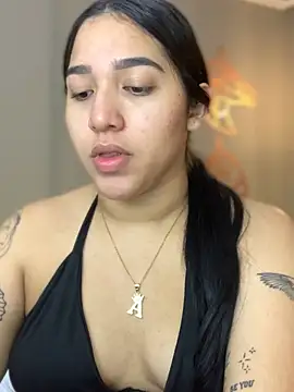 Amandanauty online show from December 2024 09:20:02 PM