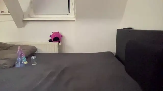 Femboykitten01 online show from March 2025 10:31:02 PM