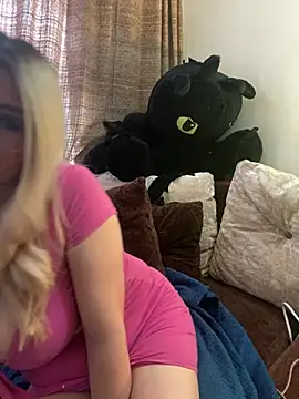 Snapshot of salomesweet13 chatting on March 2025 04:13:02 PM salomesweet13 online show from March 2025 04:13:02 PM