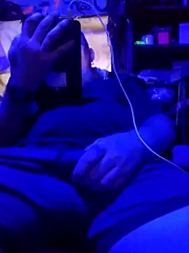 Kevinmc1d online show from November 2025 04:13:02 AM