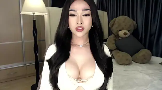 Snapshot of KeenMazikeen69 chatting on December 2024 03:45:02 AM KeenMazikeen69 online show from December 2024 03:45:02 AM