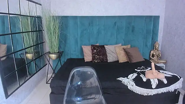 Snapshot of cintiagreyx chatting on February 2026 11:25:01 AM cintiagreyx online show from February 2026 11:25:01 AM