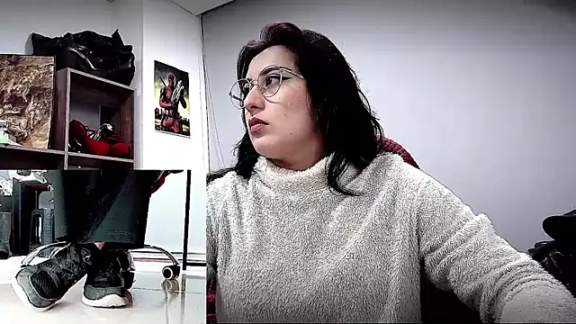 Scarlett Sen online show from February 2026 01:32:02 PM