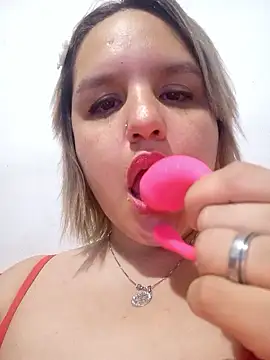 Snapshot of shaynarg chatting on January 2026 02:50:02 AM shaynarg online show from January 2026 02:50:02 AM