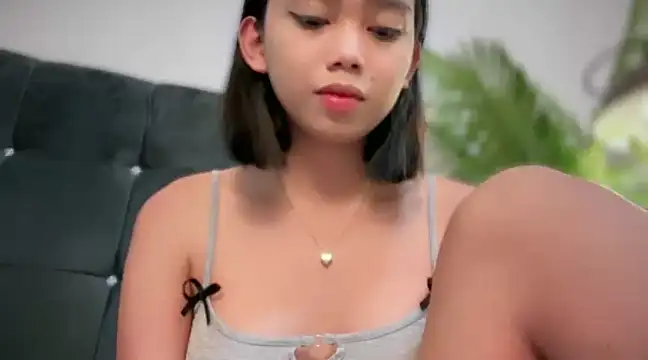 Snapshot of GenesisCastillano chatting on March 2025 03:38:02 PM GenesisCastillano online show from March 2025 03:38:02 PM