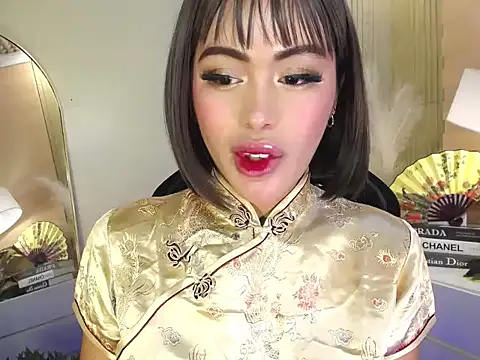 Snapshot of HeavenlyStar chatting on January 2025 05:03:01 PM HeavenlyStar online show from January 2025 05:03:01 PM