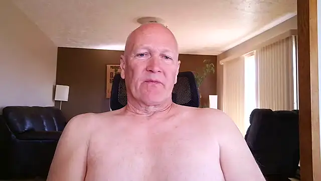 Snapshot of BasicAnt chatting on May 2026 04:04:02 PM BasicAnt online show from May 2026 04:04:02 PM