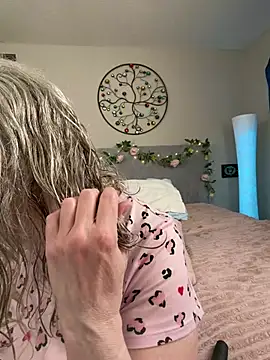 Snapshot of Kaitlyn_Winters chatting on February 2026 07:16:02 AM Kaitlyn Winters online show from February 2026 07:16:02 AM