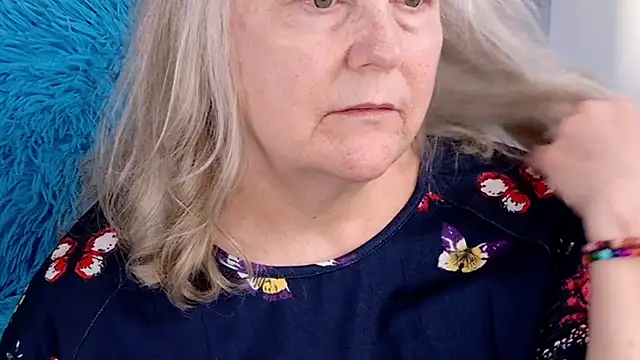 Snapshot of Kaitlyn_Winters chatting on February 2026 06:50:02 PM Kaitlyn Winters online show from February 2026 06:50:02 PM