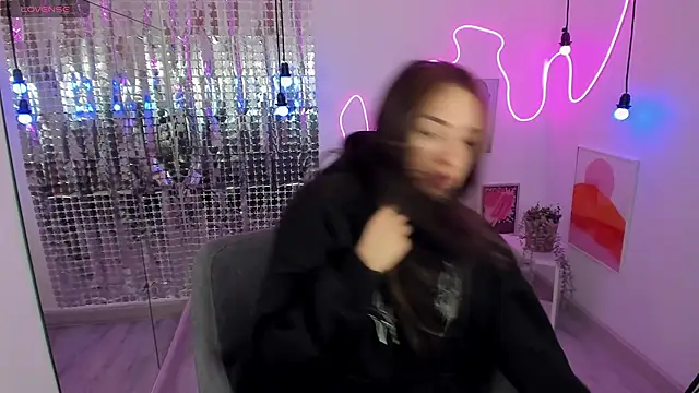 Snapshot of MilanaSugar chatting on February 2025 12:17:02 PM MilanaSugar online show from February 2025 12:17:02 PM