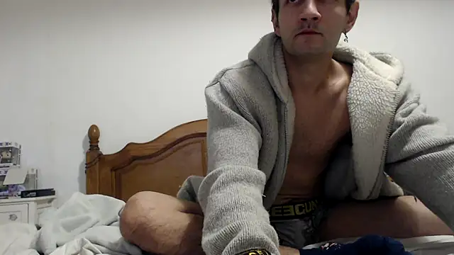 poissinet2 online show from December 2024 09:40:02 PM