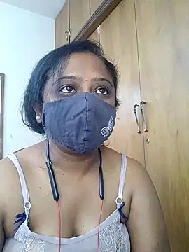 sexynayan23 online show from April 2026 05:19:08 AM