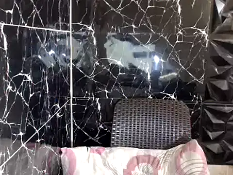 MissKeanna online show from December 2024 01:07:02 AM