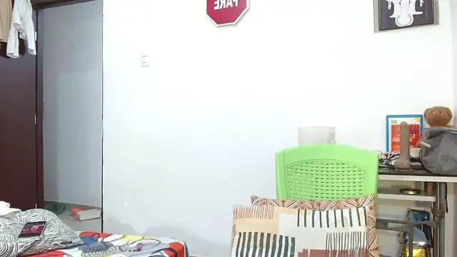 Snapshot of -Anarka- chatting on December 2025 09:21:02 PM -Anarka- online show from December 2025 09:21:02 PM