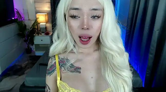 SweetCheska19 online show from January 2025 11:53:02 PM