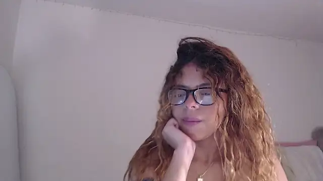 ValienteGirl  online show from April 2026 01:38:02 AM