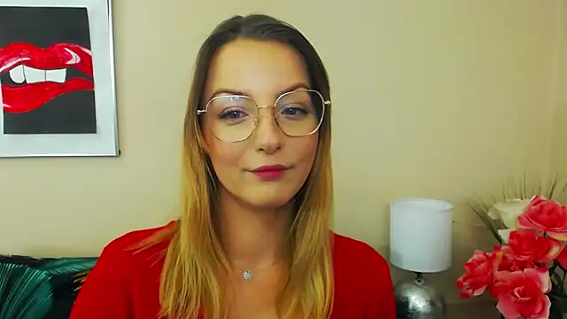 Snapshot of NatalieSexy chatting on January 2025 07:15:02 AM NatalieSexy online show from January 2025 07:15:02 AM