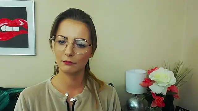 Snapshot of NatalieSexy chatting on January 2025 11:51:02 AM NatalieSexy online show from January 2025 11:51:02 AM