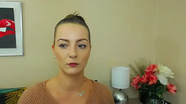 Snapshot of NatalieSexy chatting on February 2025 10:21:02 AM NatalieSexy online show from February 2025 10:21:02 AM