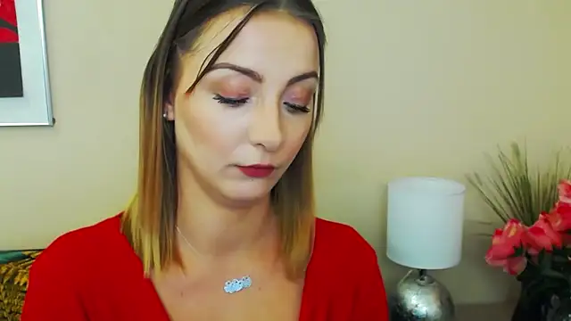 Snapshot of NatalieSexy chatting on February 2025 10:14:01 AM NatalieSexy online show from February 2025 10:14:01 AM