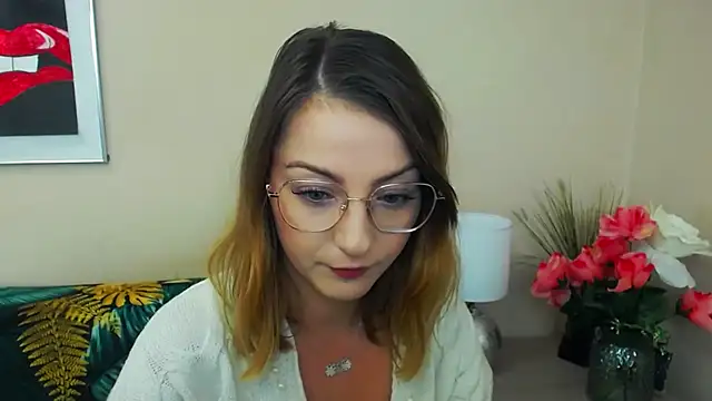 Snapshot of NatalieSexy chatting on February 2025 07:13:02 AM NatalieSexy online show from February 2025 07:13:02 AM