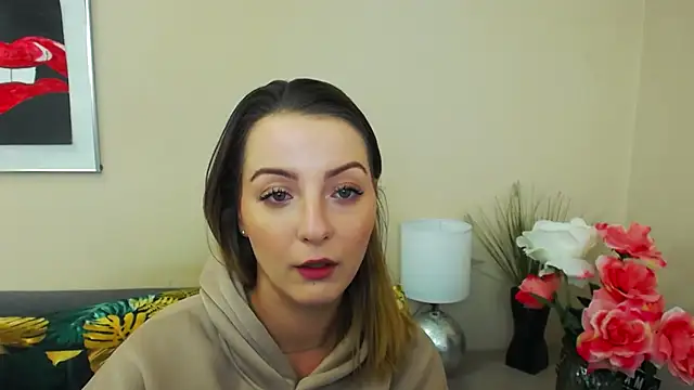 Snapshot of NatalieSexy chatting on February 2025 07:20:01 AM NatalieSexy online show from February 2025 07:20:01 AM