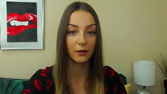 Snapshot of NatalieSexy chatting on February 2026 07:19:01 AM NatalieSexy online show from February 2026 07:19:01 AM