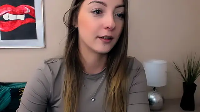 Snapshot of NatalieSexy chatting on March 2026 07:12:02 AM NatalieSexy online show from March 2026 07:12:02 AM